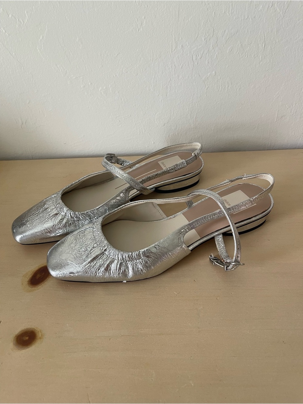 Dolce Vita Rianne Slingback Mary Jane Flats in silver distressed leather 7